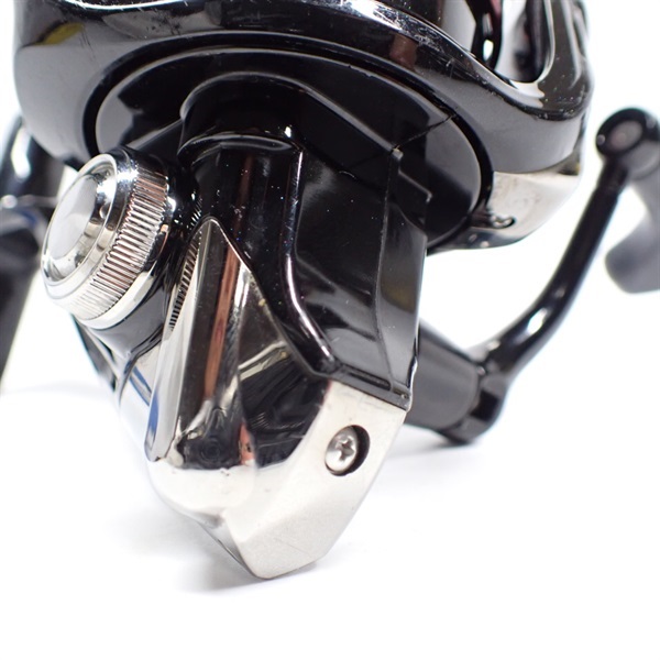 １６ラリッサＣ３０００Ｄ